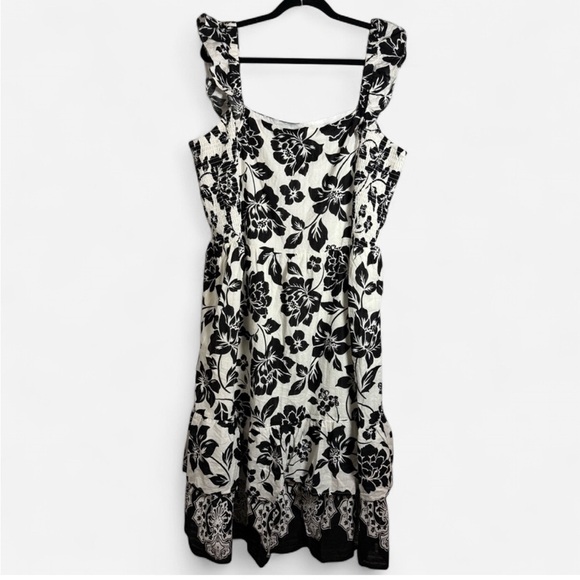 Draper James Floral Flutter Sleeve Midi Dress - Picture 8 of 8